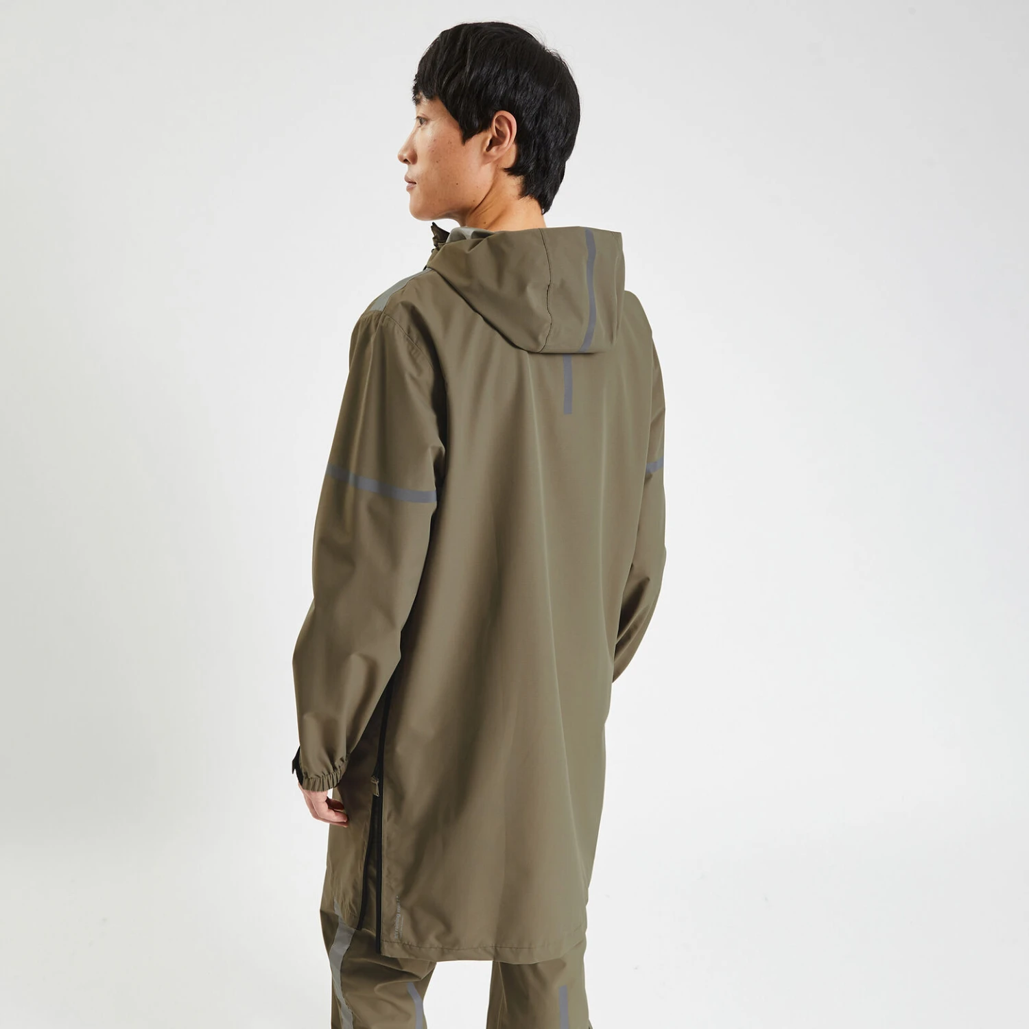 Manteau De Pluie Matière Imperméable 7 Manteau De Pluie Matière Imperméable – Image 7