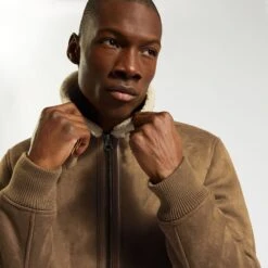 Blouson Aspect Velours Col Et Doublure Moutonnés 12 Blouson Aspect Velours Col Et Doublure Moutonnés -Jules 1002334 17031 V2