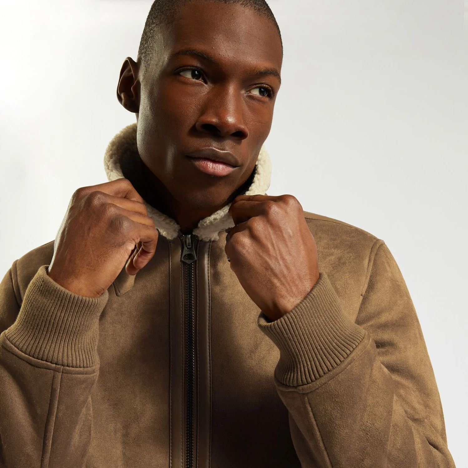 Blouson Aspect Velours Col Et Doublure Moutonnés 4 Blouson Aspect Velours Col Et Doublure Moutonnés – Image 4