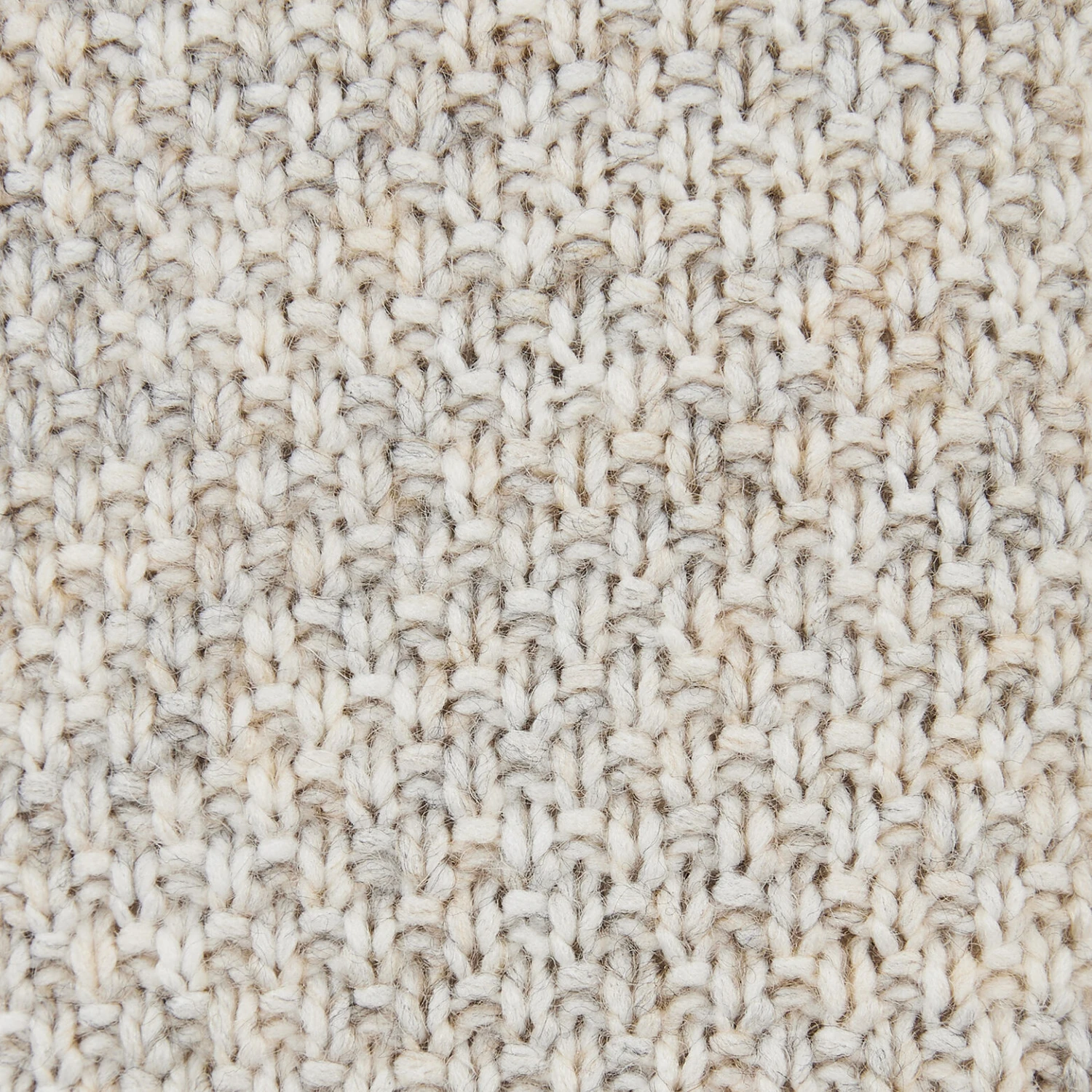 Pull Torsadé à Col Rond 9 Pull Torsadé à Col Rond – Image 9