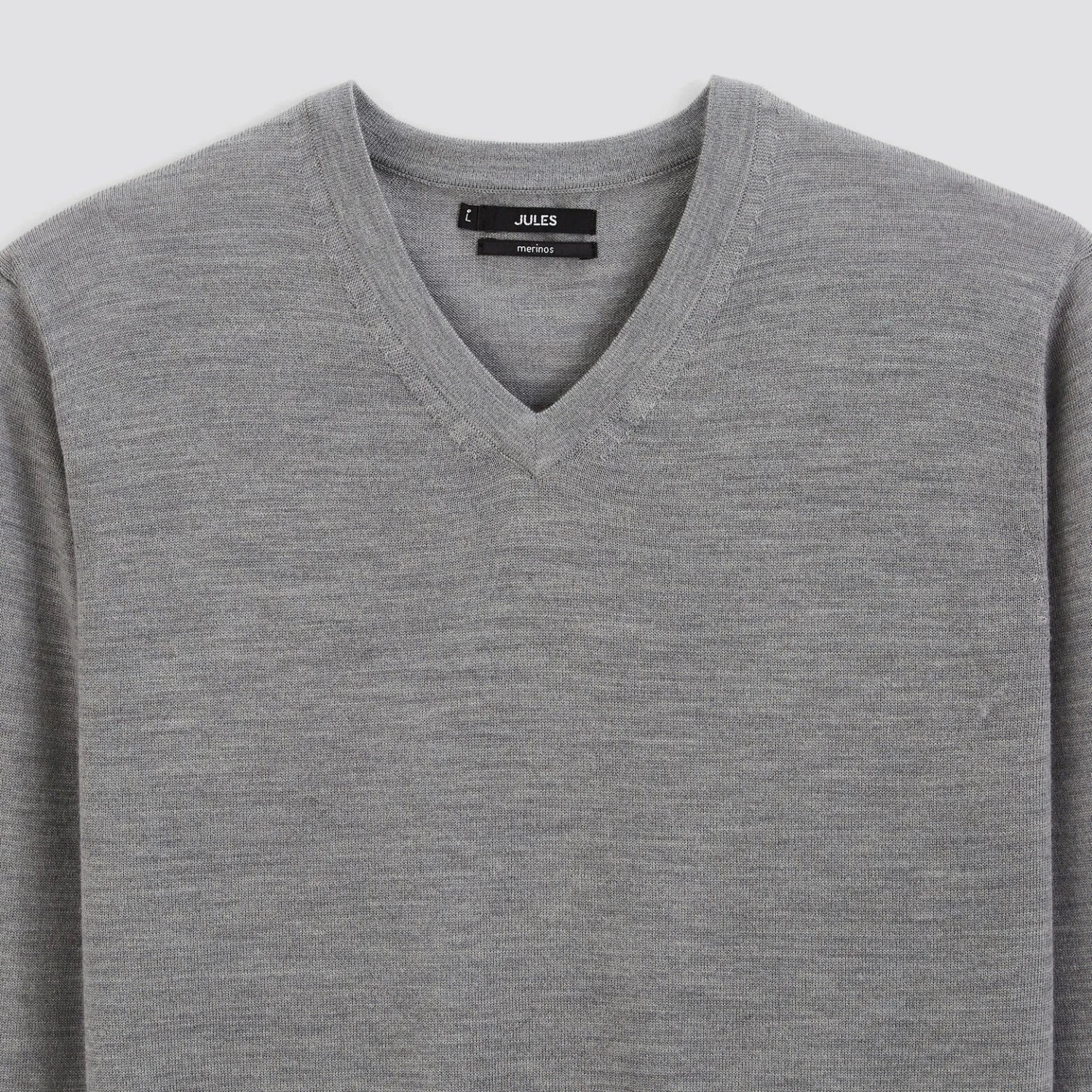 Pull Col V En Laine Mérinos 2 Pull Col V En Laine Mérinos – Image 2