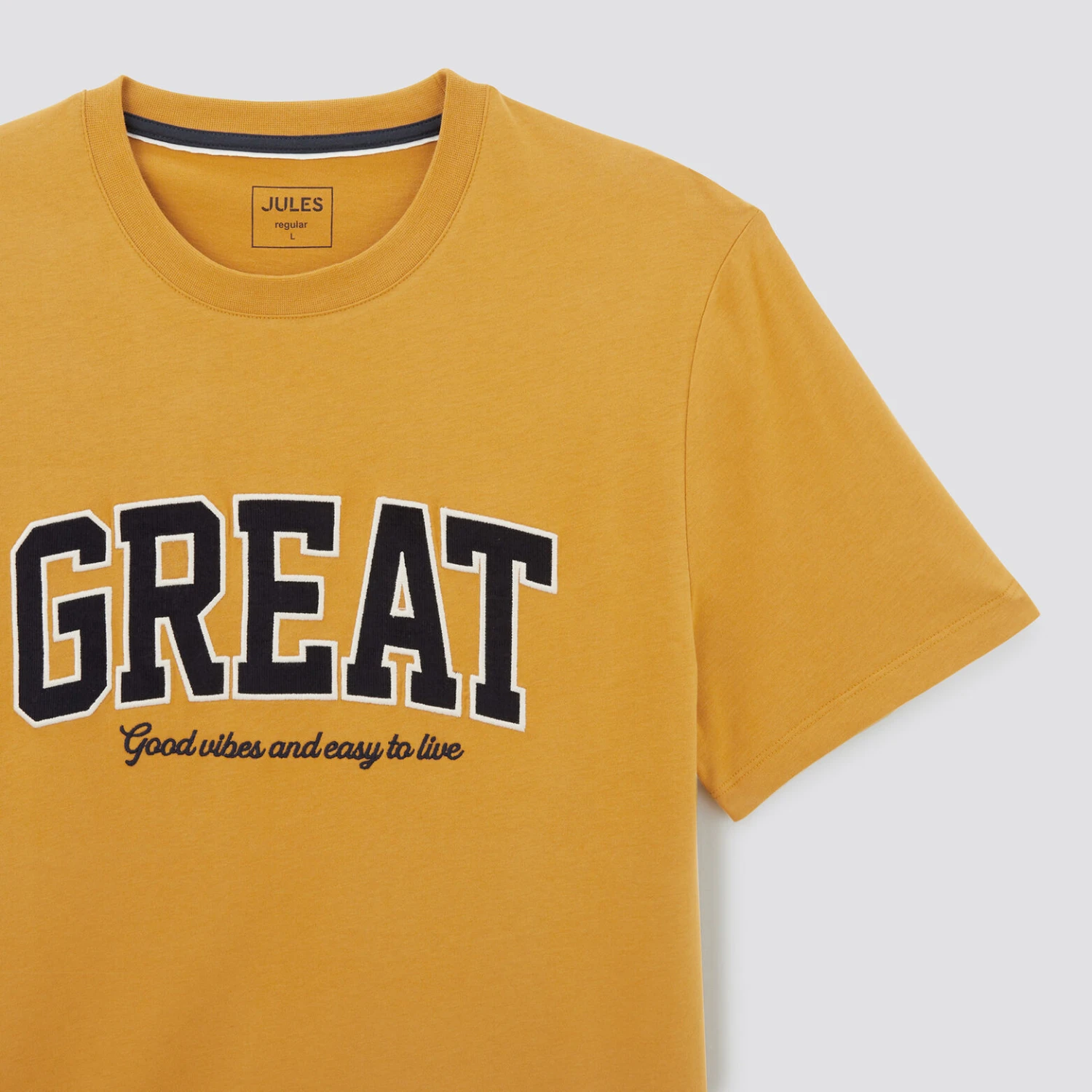 Tee Shirt Animation En Velours Et Broderie 2 Tee Shirt Animation En Velours Et Broderie – Image 2